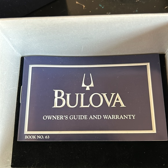 Bulova - Picture 4 of 5